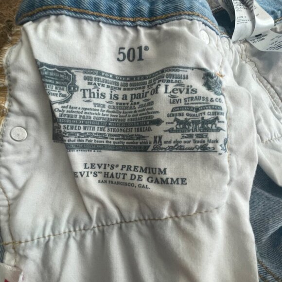 LEVI’S  501 JORTS DENIM DISTRESSED PREMIUM SZ 26 GRUNGE SHORTS RIPPED VERSATILE - Picture 7 of 16